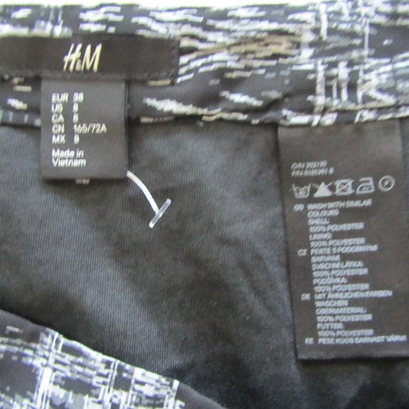 H & M Women’s Gray Black 2 Layer Tiered Mini Skirt Size 8 - Picture 8 of 11